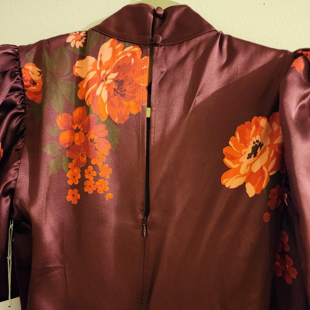 SOLD NWT Reformation Livie 100% Silk Dress - Picture 8 of 13